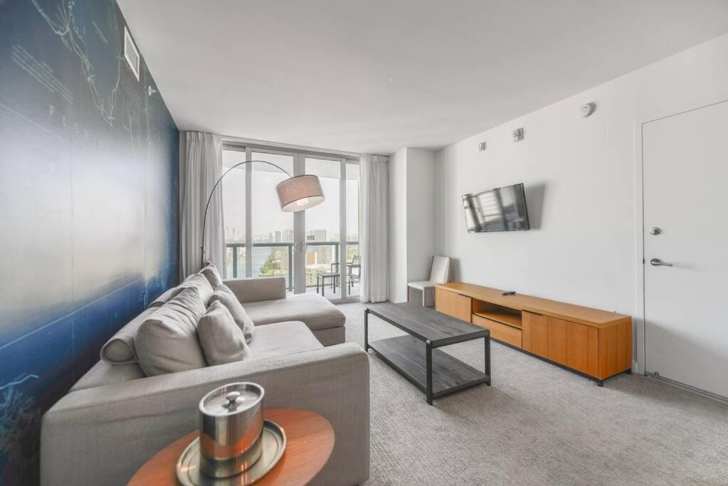 Awesome 2Br Condo Beachwalk Resort Hallandale Beach Eksteriør bilde