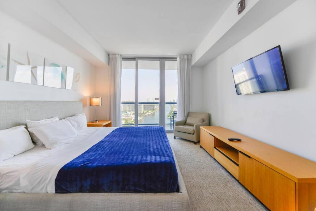 Awesome 2Br Condo Beachwalk Resort Hallandale Beach Eksteriør bilde